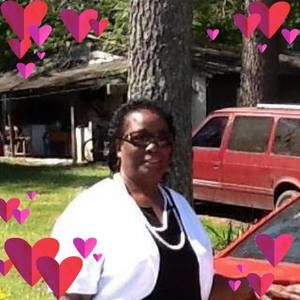 Meet your Posher, Loutricia